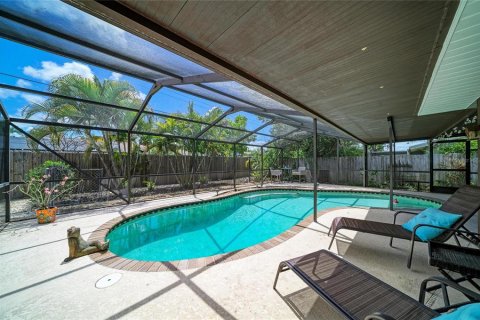 Villa ou maison à vendre à Sarasota, Floride: 2 chambres, 156.35 m2 № 2147737 - photo 7