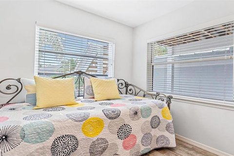 Copropriété à louer à Sarasota, Floride: 2 chambres, 89.09 m2 № 2298793 - photo 17