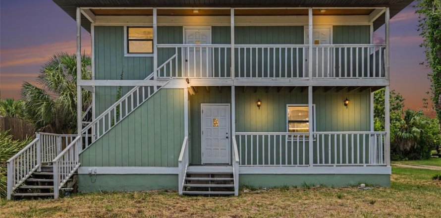 Villa ou maison à Englewood, Floride 3 chambres, 232.26 m2 № 2234731