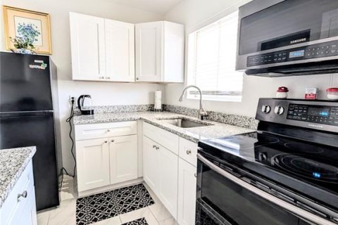 Copropriété à vendre à Bradenton, Floride: 1 chambre, 53.51 m2 № 2148197 - photo 5