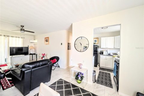 Copropriété à vendre à Bradenton, Floride: 1 chambre, 53.51 m2 № 2148197 - photo 14