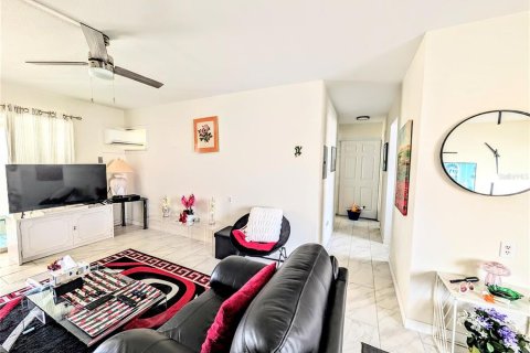 Copropriété à vendre à Bradenton, Floride: 1 chambre, 53.51 m2 № 2148197 - photo 15