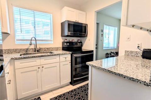 Copropriété à vendre à Bradenton, Floride: 1 chambre, 53.51 m2 № 2148197 - photo 6