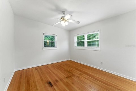 House in Winter Park, Florida 3 bedrooms, 162.58 sq.m. № 1905668 - photo 13