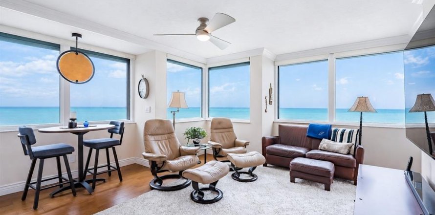 Condo in Clearwater, Florida, 2 bedrooms  № 2338879