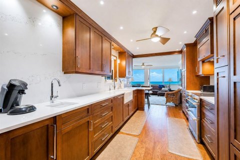 Condo in Clearwater, Florida, 2 bedrooms  № 2338879 - photo 22