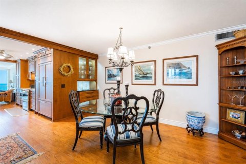 Condo in Clearwater, Florida, 2 bedrooms  № 2338879 - photo 19