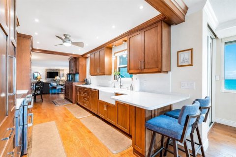 Condo in Clearwater, Florida, 2 bedrooms  № 2338879 - photo 27
