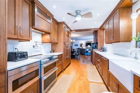 Condo in Clearwater, Florida, 2 bedrooms  № 2338879 - photo 26
