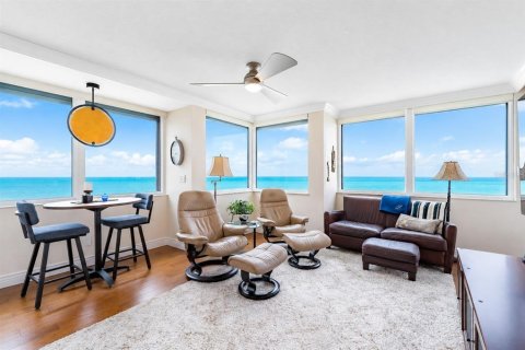 Condo in Clearwater, Florida, 2 bedrooms  № 2338879 - photo 29