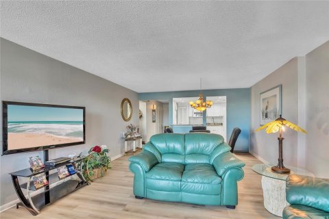 Condo in Clearwater, Florida, 2 bedrooms  № 1721646 - photo 5