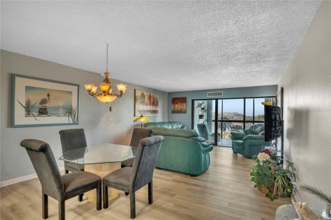 Condo in Clearwater, Florida, 2 bedrooms  № 1721646 - photo 3