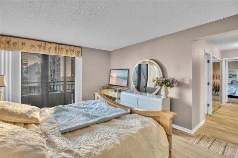 Condo in Clearwater, Florida, 2 bedrooms  № 1721646 - photo 15