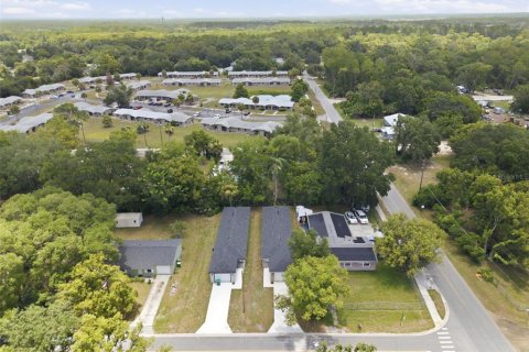 Casa en venta en Eustis, Florida, 3 dormitorios, 122.35 m2 № 2202202 - foto 23