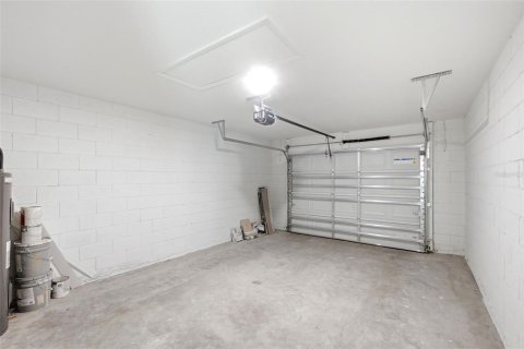 Casa en venta en Eustis, Florida, 3 dormitorios, 122.35 m2 № 2202202 - foto 18
