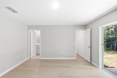 Casa en venta en Eustis, Florida, 3 dormitorios, 122.35 m2 № 2202202 - foto 15