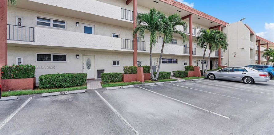 Condo à Pembroke Pines, Floride, 2 chambres № 1692787