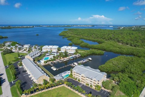 Copropriété à louer à Englewood, Floride: 2 chambres, 126.35 m2 № 1082997 - photo 2