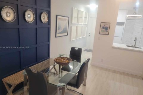 Copropriété à vendre à Hallandale Beach, Floride: 1 chambre, 71.53 m2 № 1980487 - photo 9