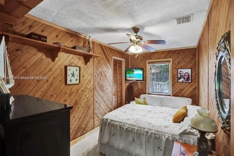 House in Homestead, Florida 3 bedrooms, 243.13 sq.m. № 1844126 - photo 19