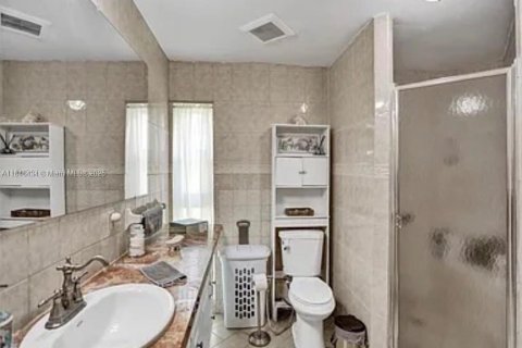 House in Homestead, Florida 3 bedrooms, 243.13 sq.m. № 1844126 - photo 20