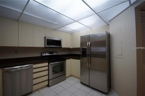 Condominio en alquiler en Clearwater, Florida, 2 dormitorios, 120.31 m2 № 1853728 - foto 4