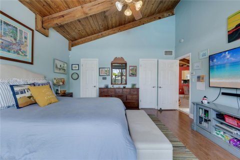 Touwnhouse à vendre à Miami, Floride: 2 chambres, 100.33 m2 № 1953701 - photo 13