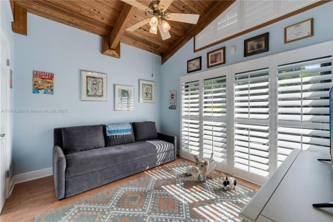 Touwnhouse à vendre à Miami, Floride: 2 chambres, 100.33 m2 № 1953701 - photo 16