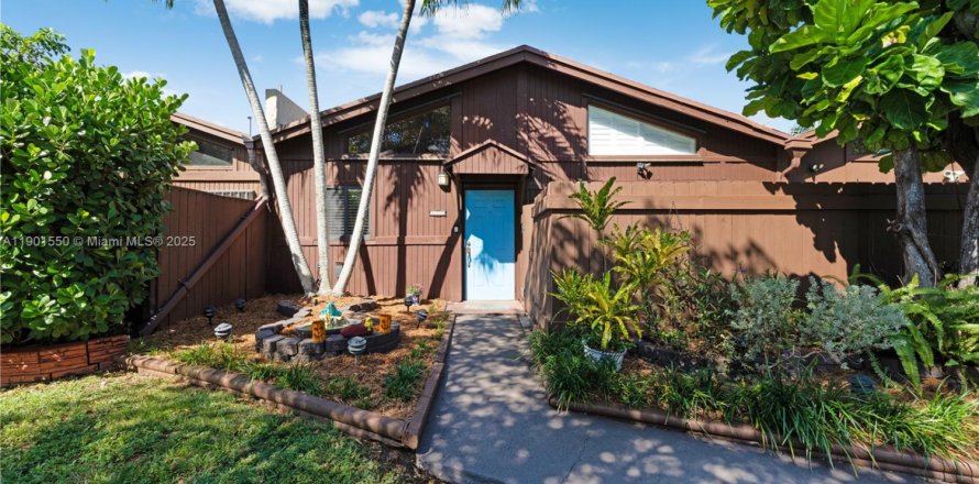 Touwnhouse à Miami, Floride 2 chambres, 100.33 m2 № 1953701