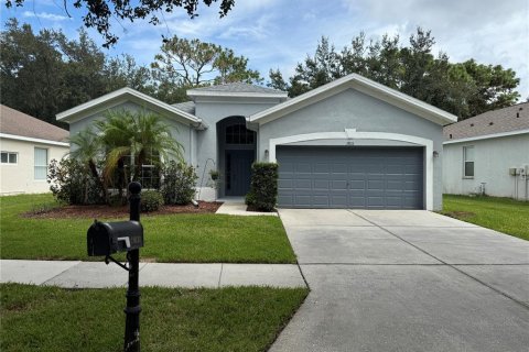 Casa en alquiler en Tampa, Florida, 4 dormitorios, 193.98 m2 № 1900271 - foto 1