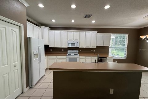 Casa en alquiler en Tampa, Florida, 4 dormitorios, 193.98 m2 № 1900271 - foto 13
