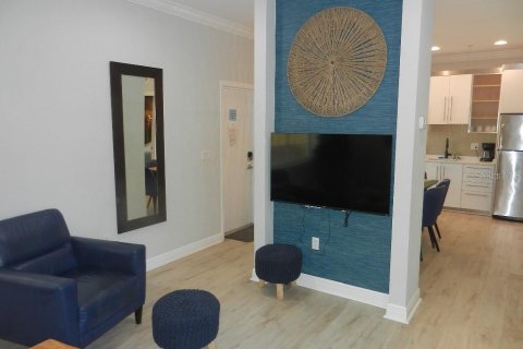 Condo in Sarasota, Florida, 2 bedrooms № 2137572 - photo 16