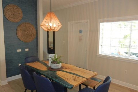 Condo in Sarasota, Florida, 2 bedrooms № 2137572 - photo 14