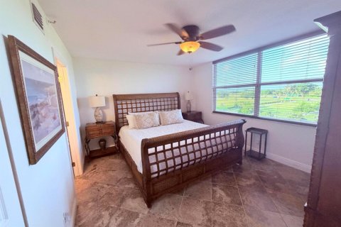 Condo in Deerfield Beach, Florida, 2 bedrooms № 2260218 - photo 10