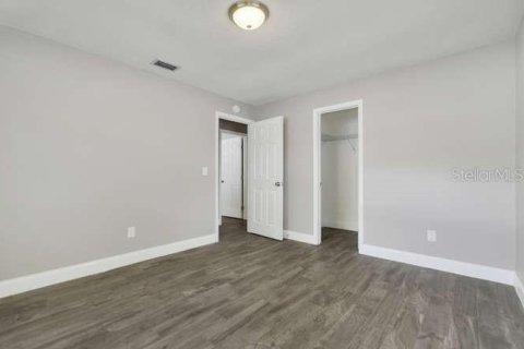 Casa en alquiler en Tampa, Florida, 3 dormitorios, 143.07 m2 № 1721347 - foto 15