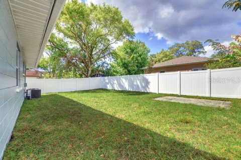 Casa en alquiler en Tampa, Florida, 3 dormitorios, 143.07 m2 № 1721347 - foto 20
