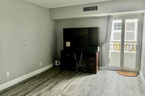 Купить кондоминиум в Клируотер, Флорида 5 комнат, 121.7м2, № 2221144 - фото 29