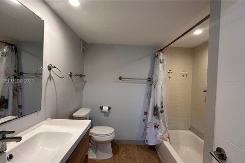 Condominio en alquiler en Weston, Florida, 2 dormitorios, 102.75 m2 № 1986313 - foto 20