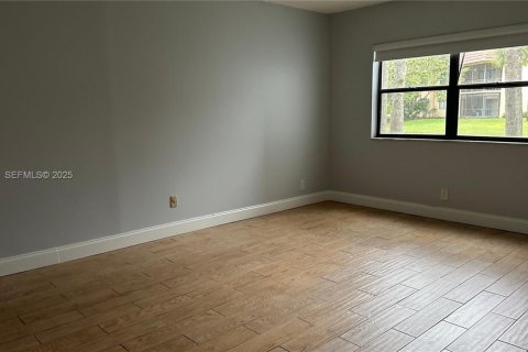 Condominio en alquiler en Weston, Florida, 2 dormitorios, 102.75 m2 № 1986313 - foto 14