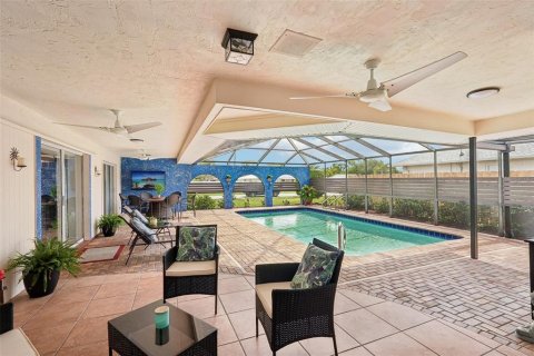 Villa ou maison à vendre à Venice, Floride: 2 chambres, 209.77 m2 № 2092912 - photo 2