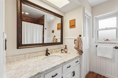 Villa ou maison à vendre à Venice, Floride: 2 chambres, 209.77 m2 № 2092912 - photo 24