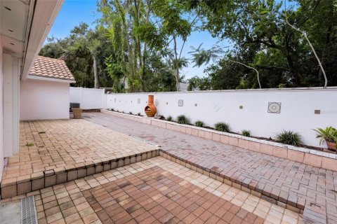 Villa ou maison à louer à Orlando, Floride: 2 chambres, 110.93 m2 № 2408923 - photo 16