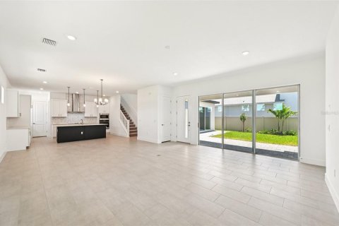 Casa en venta en Parrish, Florida, 5 dormitorios, 315.68 m2 № 2219750 - foto 4