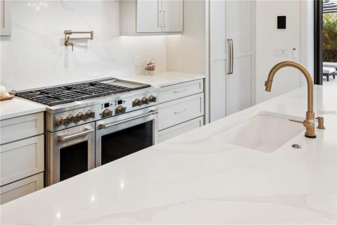 Villa ou maison à vendre à Sarasota, Floride: 4 chambres, 303.05 m2 № 2432626 - photo 22