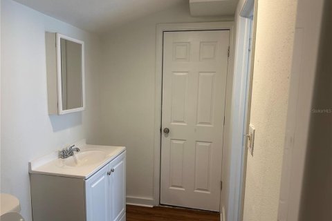 Casa en venta en Tampa, Florida, 4 dormitorios, 103.59 m2 № 1919887 - foto 13