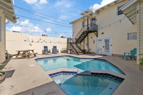 House in Saint Petersburg, Florida 2 bedrooms, 83.61 sq.m. № 2227984 - photo 21