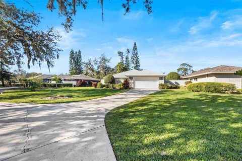 Villa ou maison à vendre à Haines City, Floride: 3 chambres, 193.33 m2 № 1524747 - photo 3
