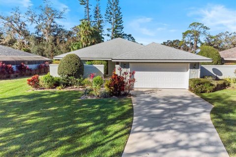 Villa ou maison à vendre à Haines City, Floride: 3 chambres, 193.33 m2 № 1524747 - photo 1