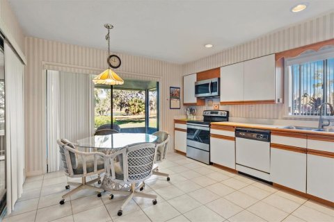 Villa ou maison à vendre à Haines City, Floride: 3 chambres, 193.33 m2 № 1524747 - photo 19
