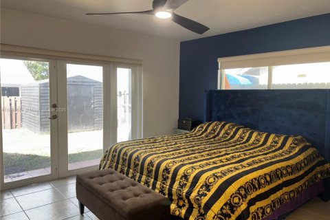 Casa en venta en Miami, Florida, 4 dormitorios № 1421783 - foto 23